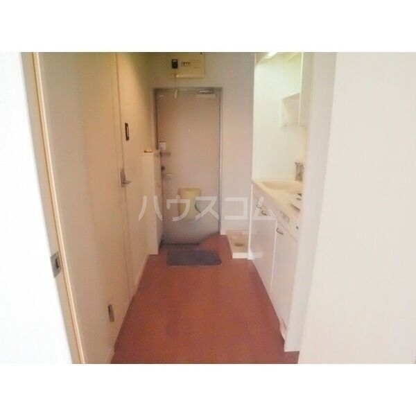 14/22 エントランス