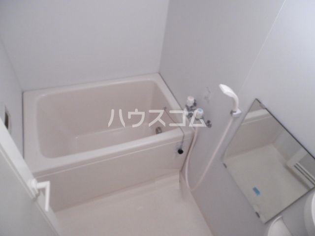 14/30 浴室