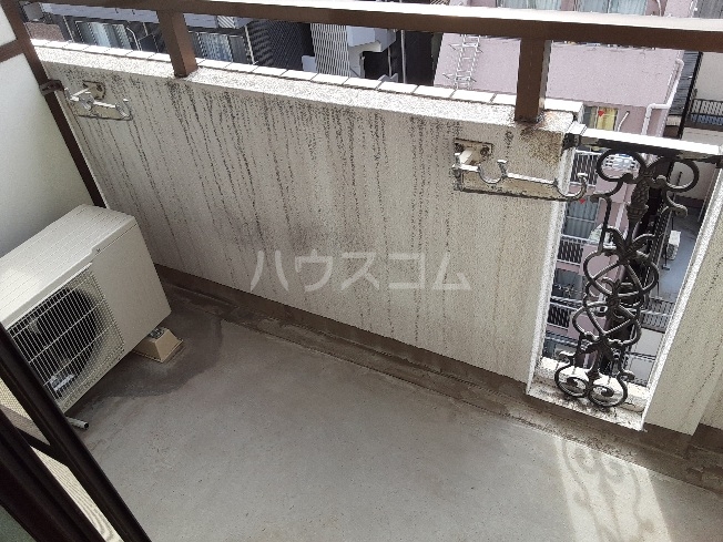 16/25 バルコニー