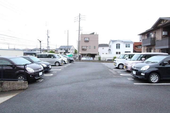 2/10 駐車場