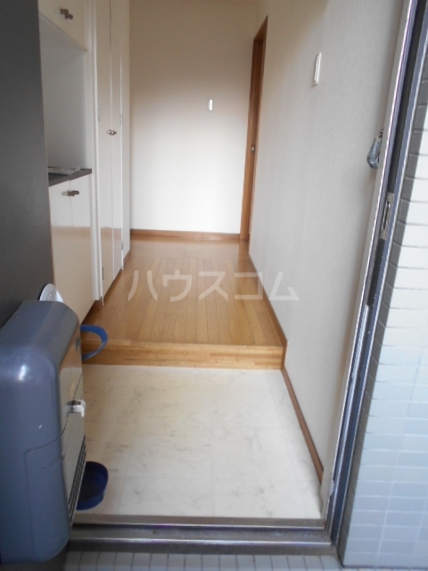 13/30 玄関