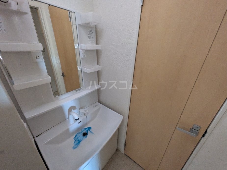 15/30 洗面