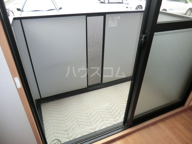 13/21 バルコニー