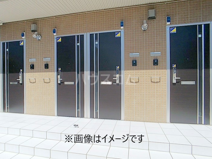 2/4 エントランス