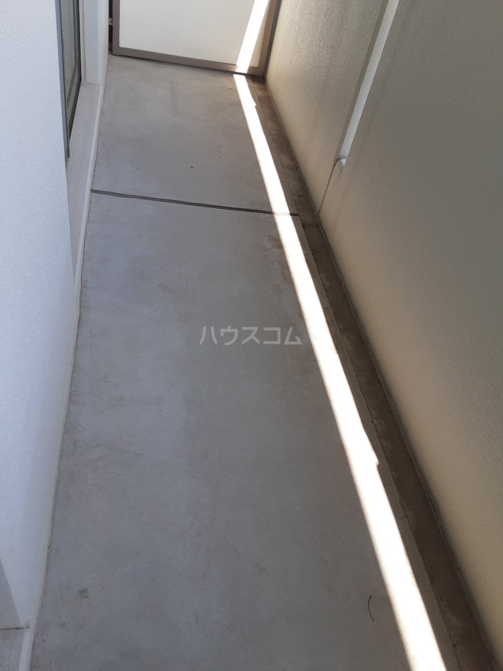 23/30 バルコニー