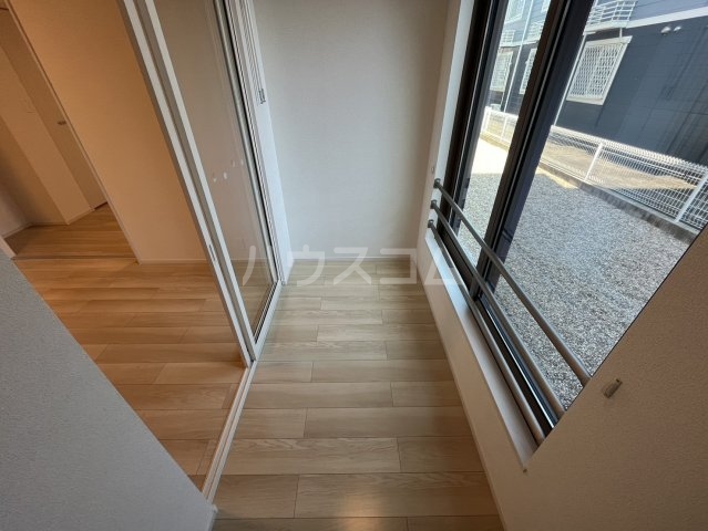 16/28 バルコニー