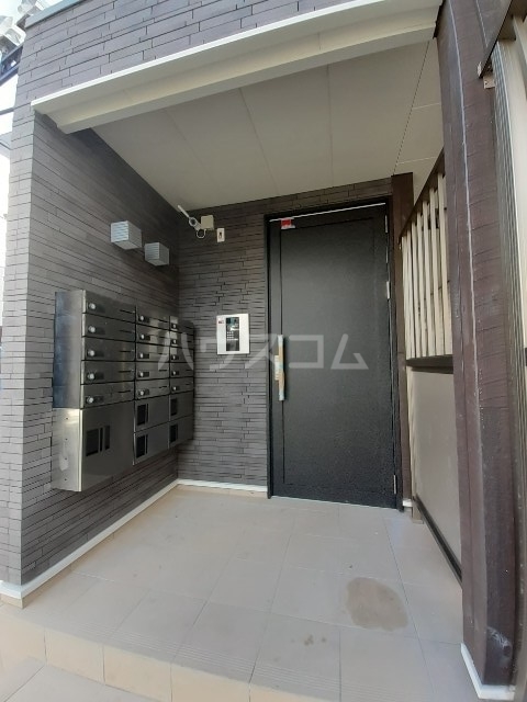 3/5 エントランス