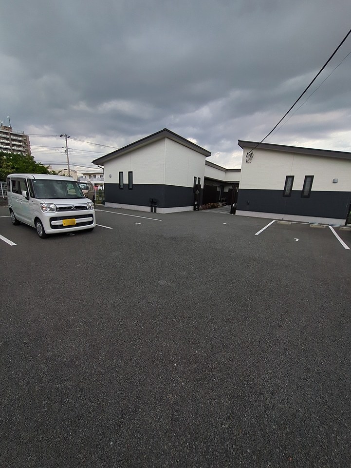 2/2 駐車場