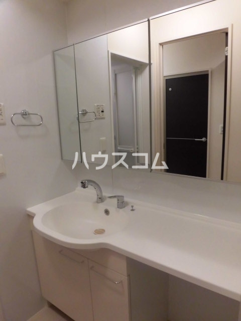 15/30 洗面