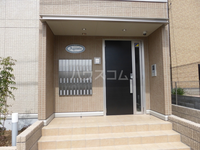 13/24 エントランス