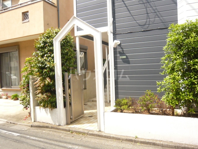 29/30 エントランス