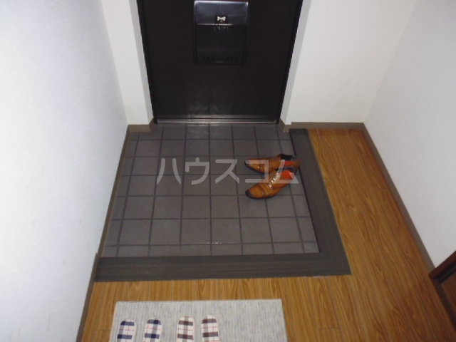 13/30 玄関