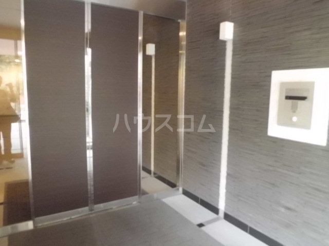 14/21 エントランス