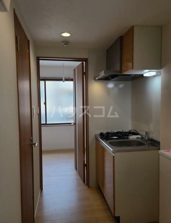 14/18 エントランス