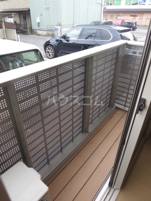 20/30 バルコニー