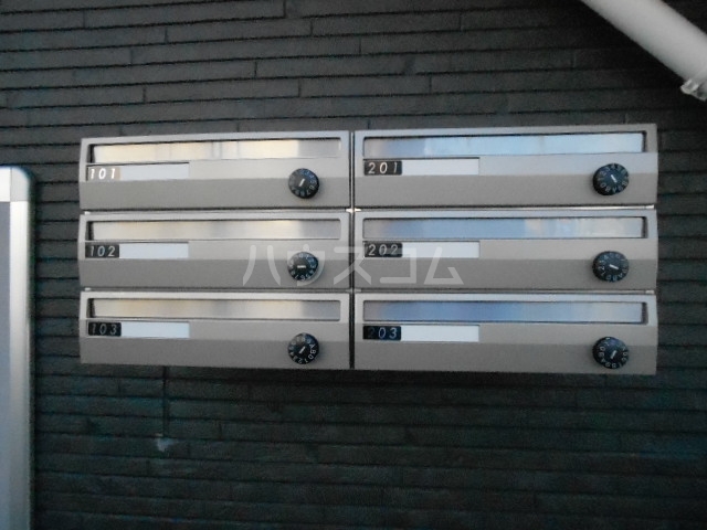 19/21 エントランス