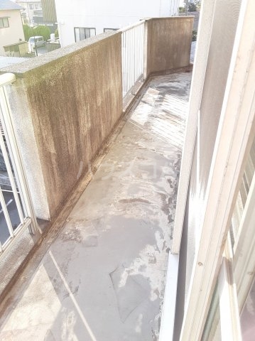 21/30 バルコニー