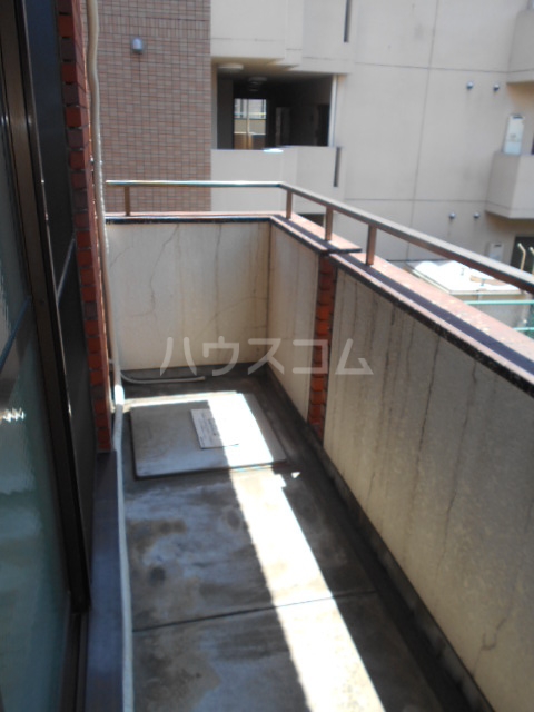 13/27 バルコニー