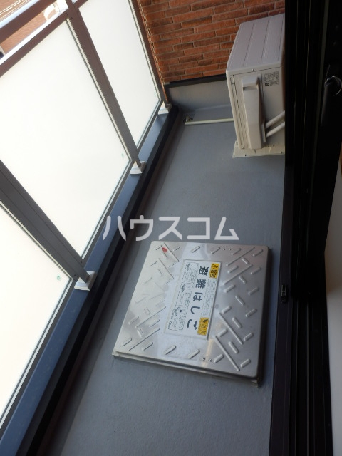 21/28 バルコニー