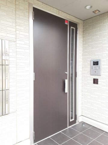 19/24 エントランス