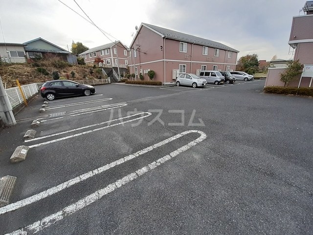 14/21 駐車場
