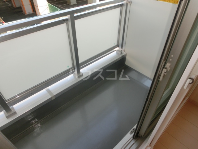 19/30 バルコニー