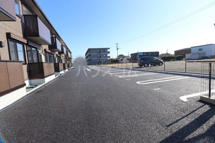 17/21 駐車場