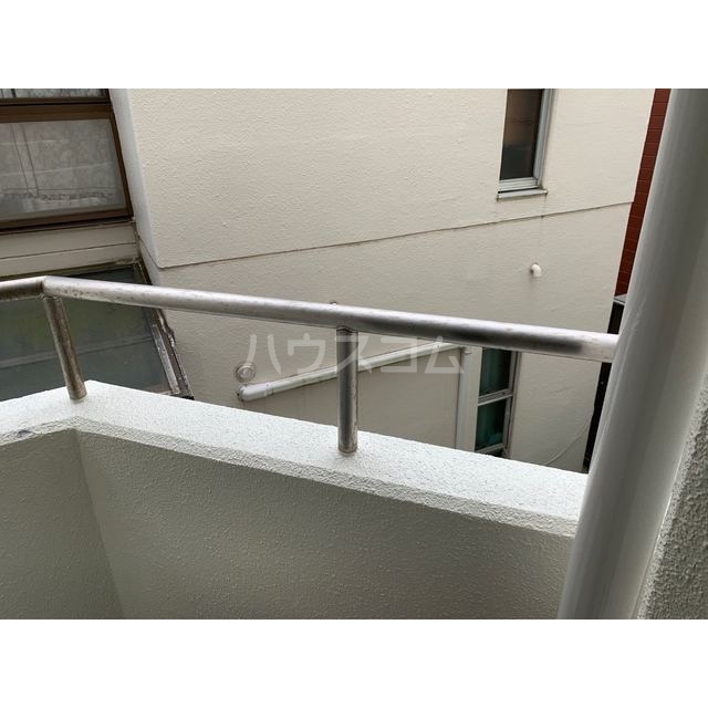 17/23 バルコニー