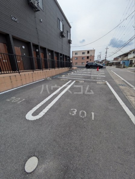3/7 駐車場