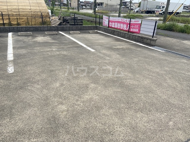22/29 駐車場