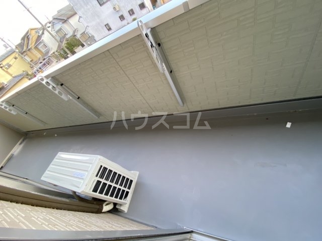 23/30 バルコニー