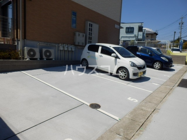 3/4 駐車場