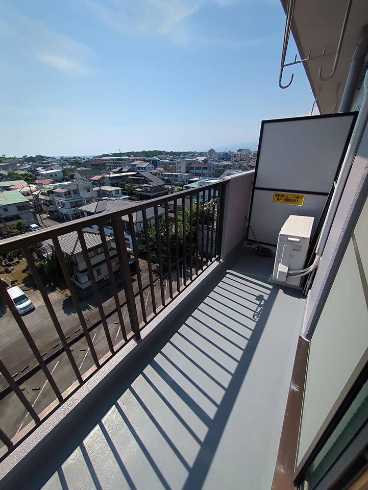 19/30 バルコニー