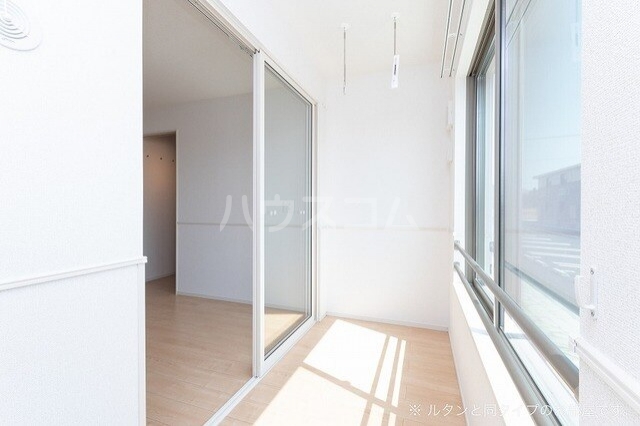 13/21 バルコニー