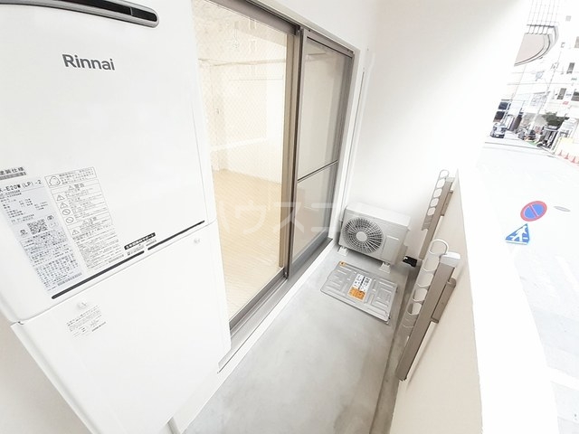 13/21 バルコニー