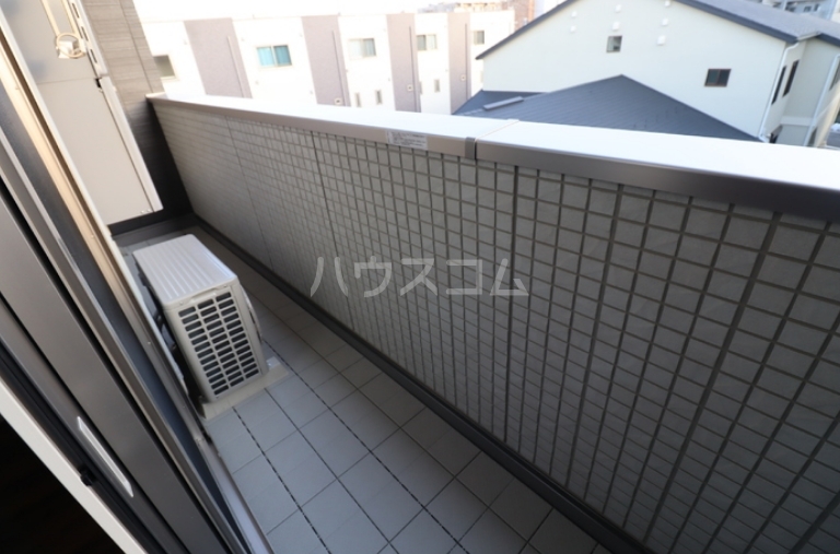 19/30 バルコニー