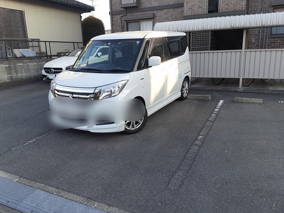 25/30 駐車場