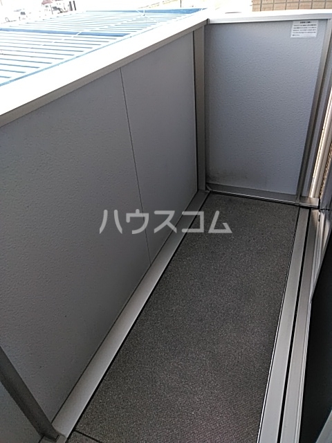 13/19 バルコニー