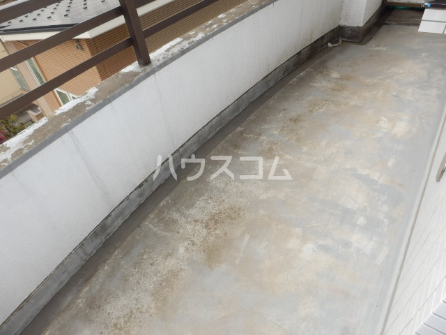 14/28 バルコニー