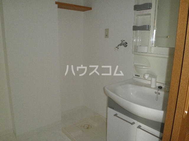 16/30 洗面