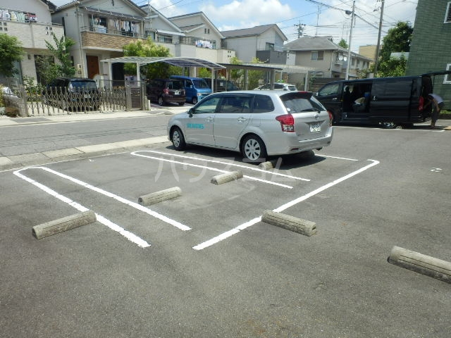 22/24 駐車場