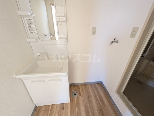 21/30 洗面