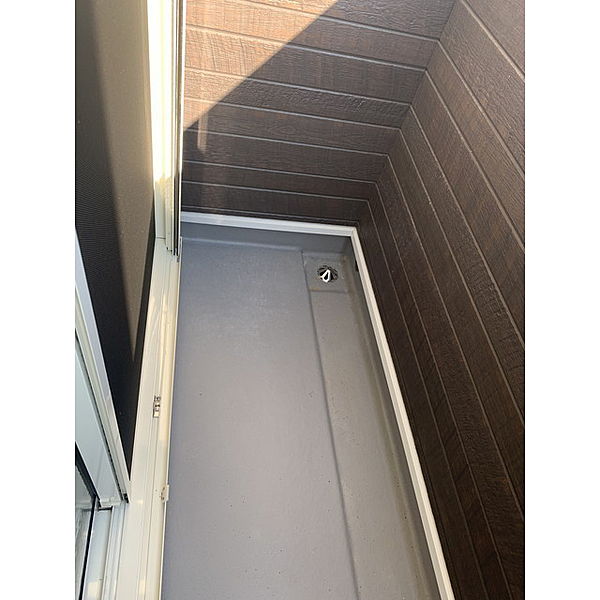 16/28 バルコニー