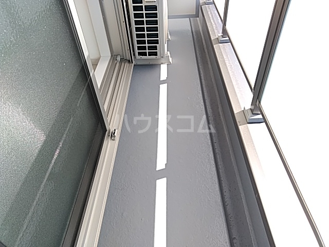 16/23 バルコニー