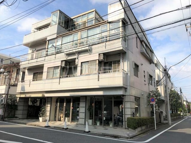 フレア２０００の外観