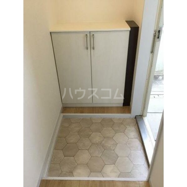 2/5 エントランス