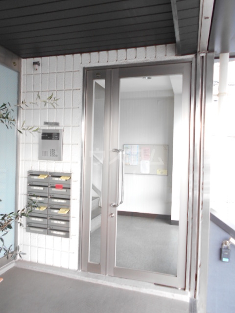 4/6 エントランス