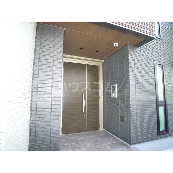 5/8 エントランス