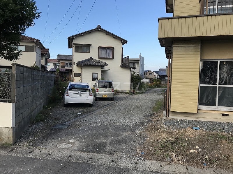 14/18 駐車場