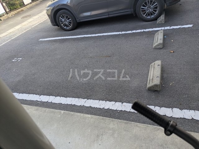 2/10 駐車場